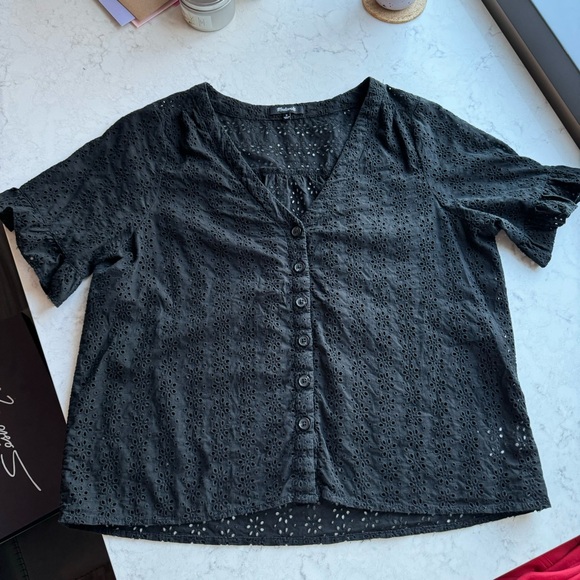 Madewell ruffle sleeve eyelet top - Picture 1 of 6